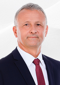 ADORJÁN BÉLA fényképe