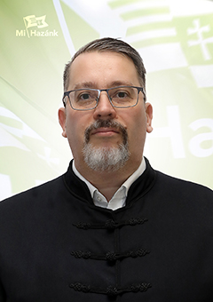 PÁPAI ÁKOS fényképe
