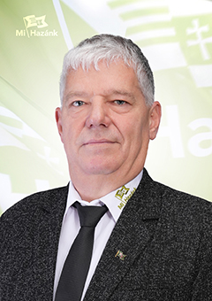 KOVÁCS ATTILA fényképe