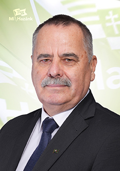 PASZTORNICZKY ISTVÁN fényképe