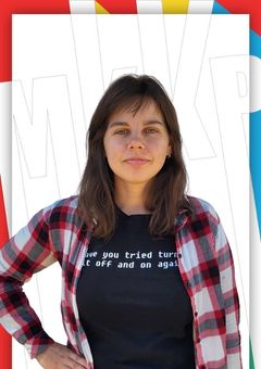 SÁRKÖZI BETTI fényképe